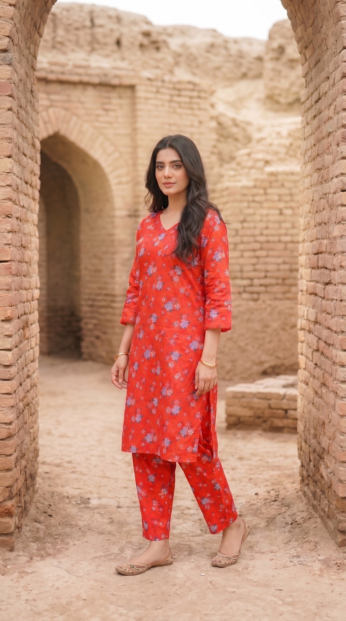 Women's Unstitched Printed Poly Lawn 2 Piece Suit –  Scarlet Blossom